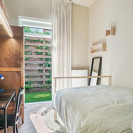 Stylish Next To The Amstel River - Unit B Amsterdam