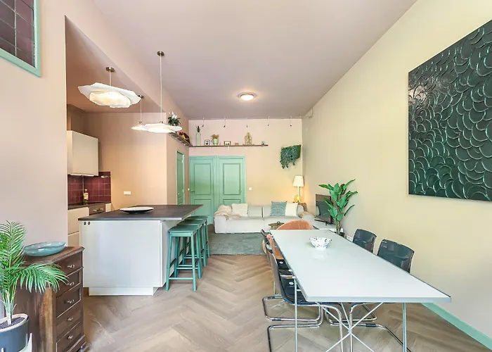 Stylish Next To The Amstel River - Unit B *