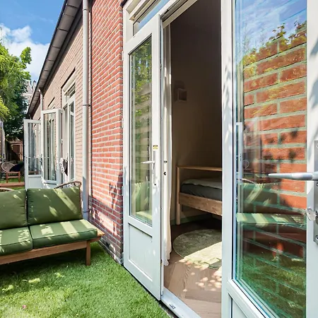 Daire Stylish Next To The Amstel River - Unit B